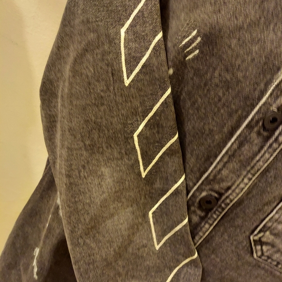Off White Denim Shirt - Picture 9 of 10